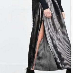 Zara pleated metallic skirt